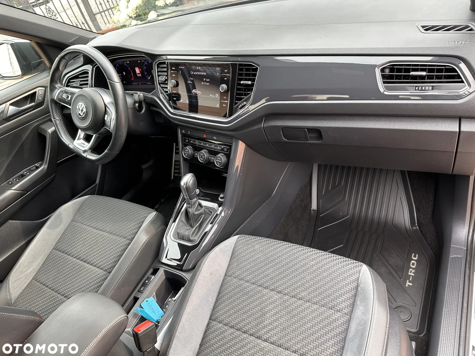 Volkswagen T-Roc 1.5 TSI R-Line Plus DSG - 22