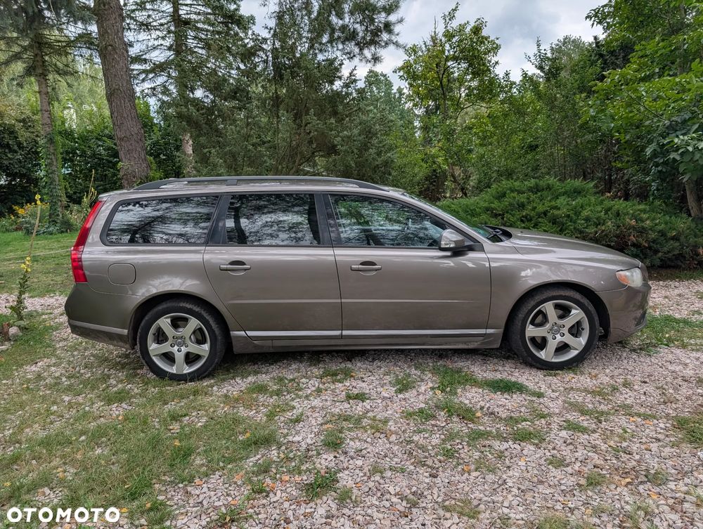Volvo V70 2.0D Momentum - 2