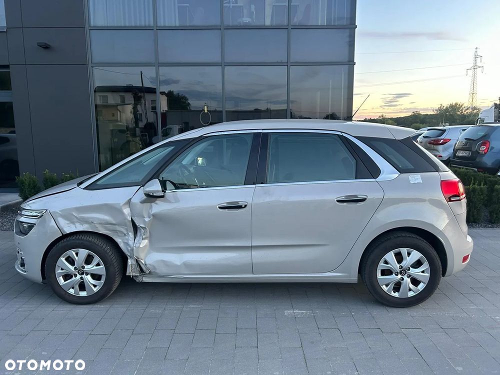 Citroën C4 Picasso - 12