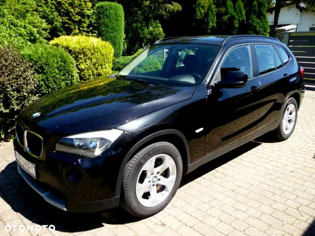 BMW X1 xDrive18d - 12