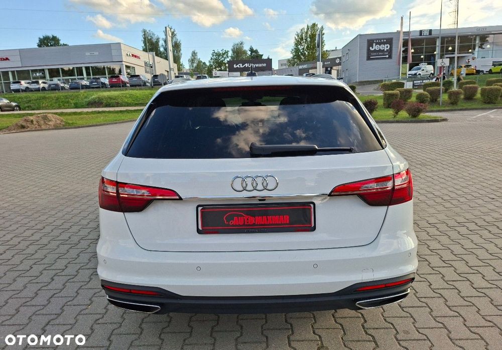 Audi A4 Avant - 10