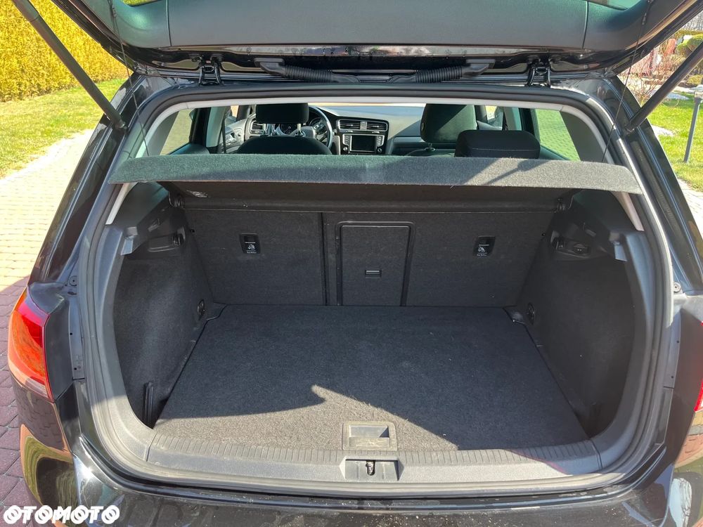 Volkswagen Golf 1.2 TSI BMT Trendline - 18