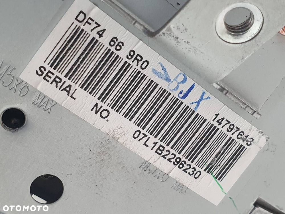 RADIO FABRYCZNE DF7466AR0 MAZDA 2 DE 2008 EUROPA - 5