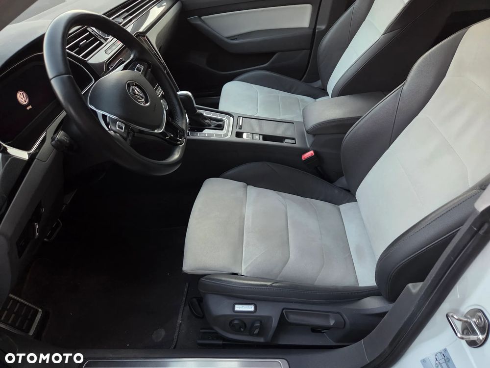 Volkswagen Arteon 2.0 TDI SCR Elegance DSG - 9