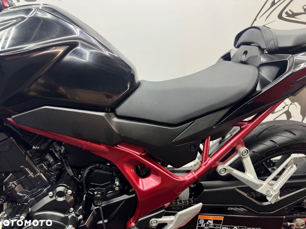 Honda CB - 15