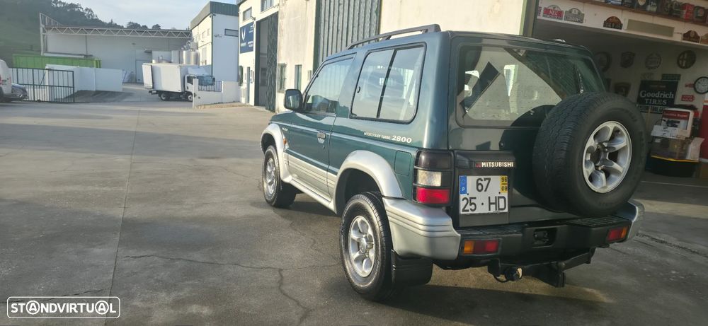 Mitsubishi Pajero 2.8 TD GLS ABS - 26