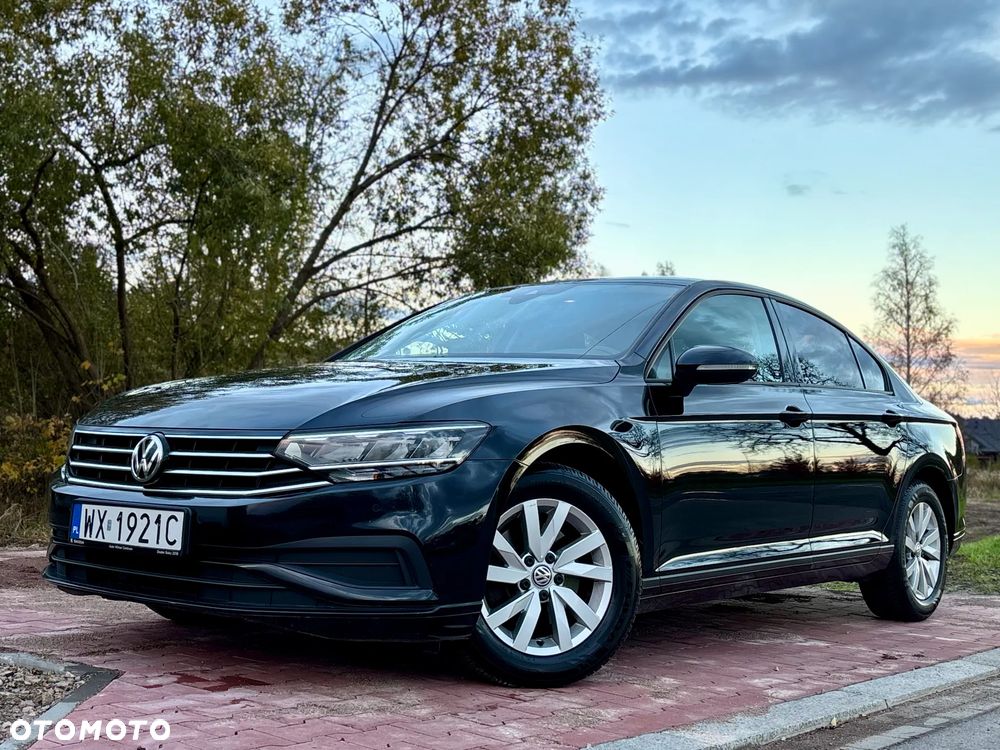 Volkswagen Passat 1.5 TSI EVO Essence - 1
