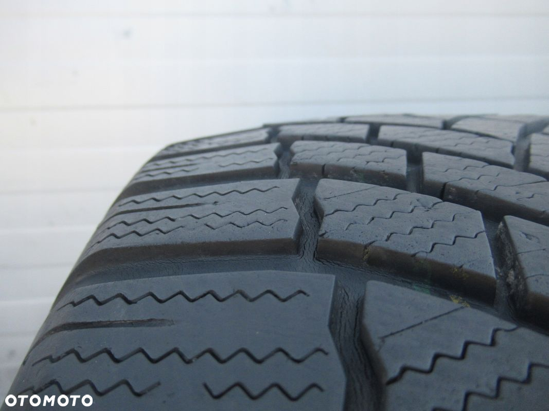 OPONY ZIMA 4szt BRIDGESTONE BLIZZAK 6/ BLIZZAK LM005 235/55R18 - 3