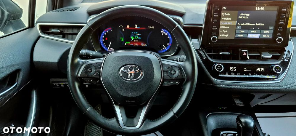 Toyota Corolla 1.8 Hybrid - 26