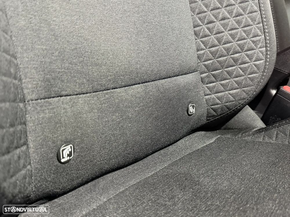 Renault Clio 1.0 TCe Intens - 36