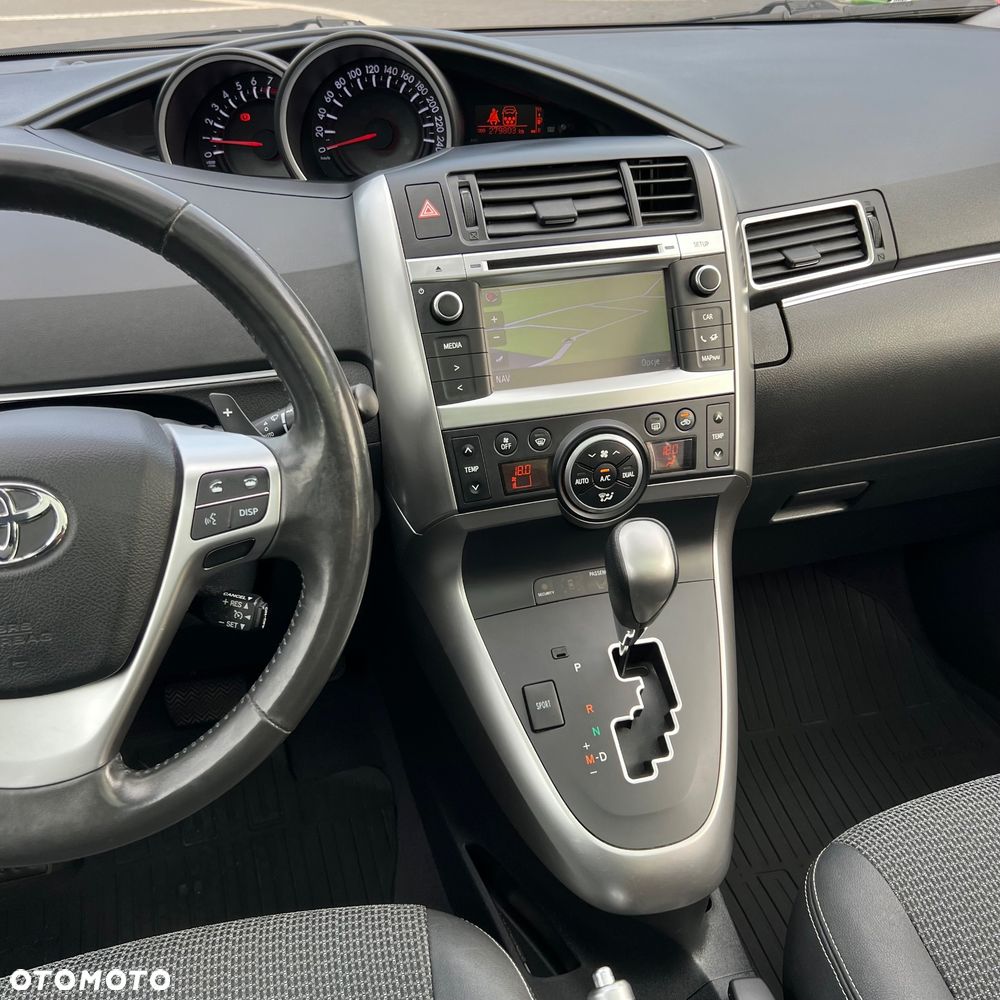 Toyota Verso 1.8 Premium 7os MS - 36