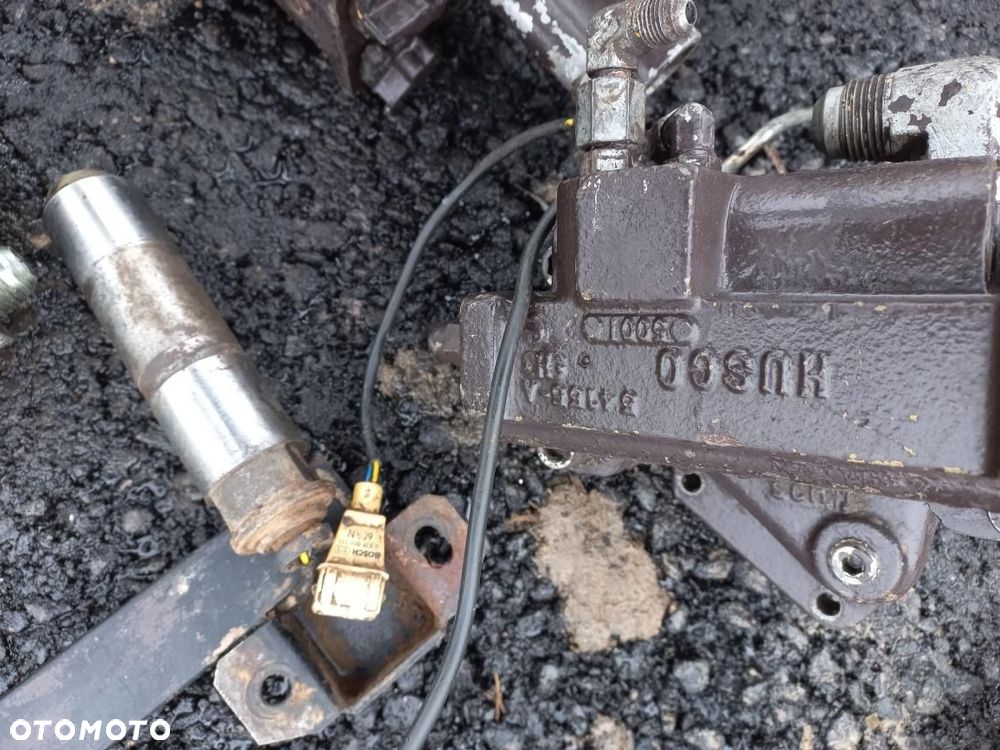 New Holland tylny most 5167252,obudowa ,zwolnica,półoś,rozdzielacz,atak,sworzeń siły uciągu,układ planetarny,5154645,fiat,F110,F130,F140,TM120,8160,M135 FORD,0538009531,5152331,5157158,HAMULCE,tarcza,7840,8240,SILNIK 6 cylindrów pompa wtryskowa,ga401,sl,sle,chłodnica łoże,kołyska,wał,blok. - 9