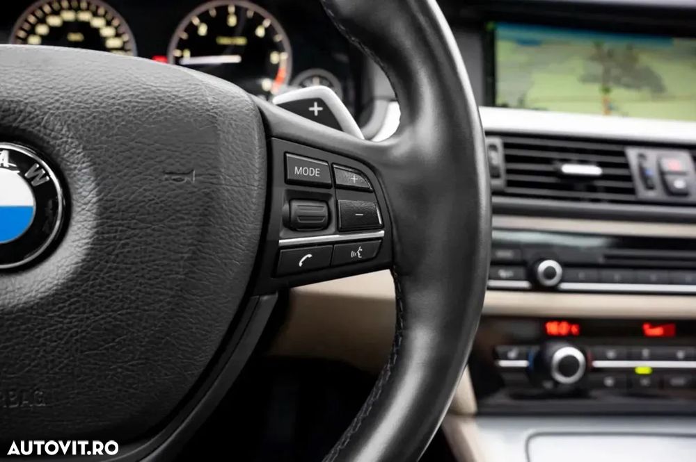 BMW Seria 5 - 30
