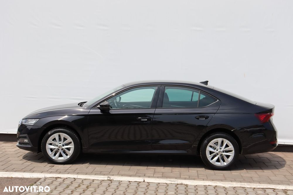 Skoda Octavia 2.0 TDI DSG Style - 3