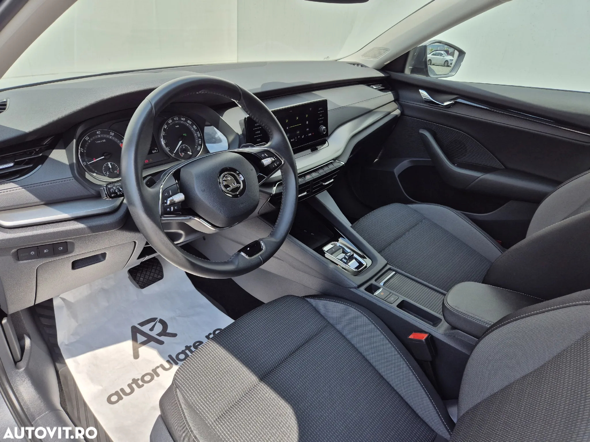 Skoda Octavia 1.0 TSI DSG Mild Hybrid Ambition - 9
