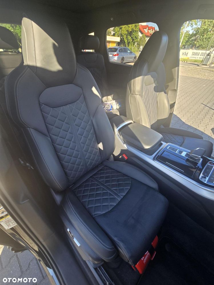 Audi SQ7 - 13