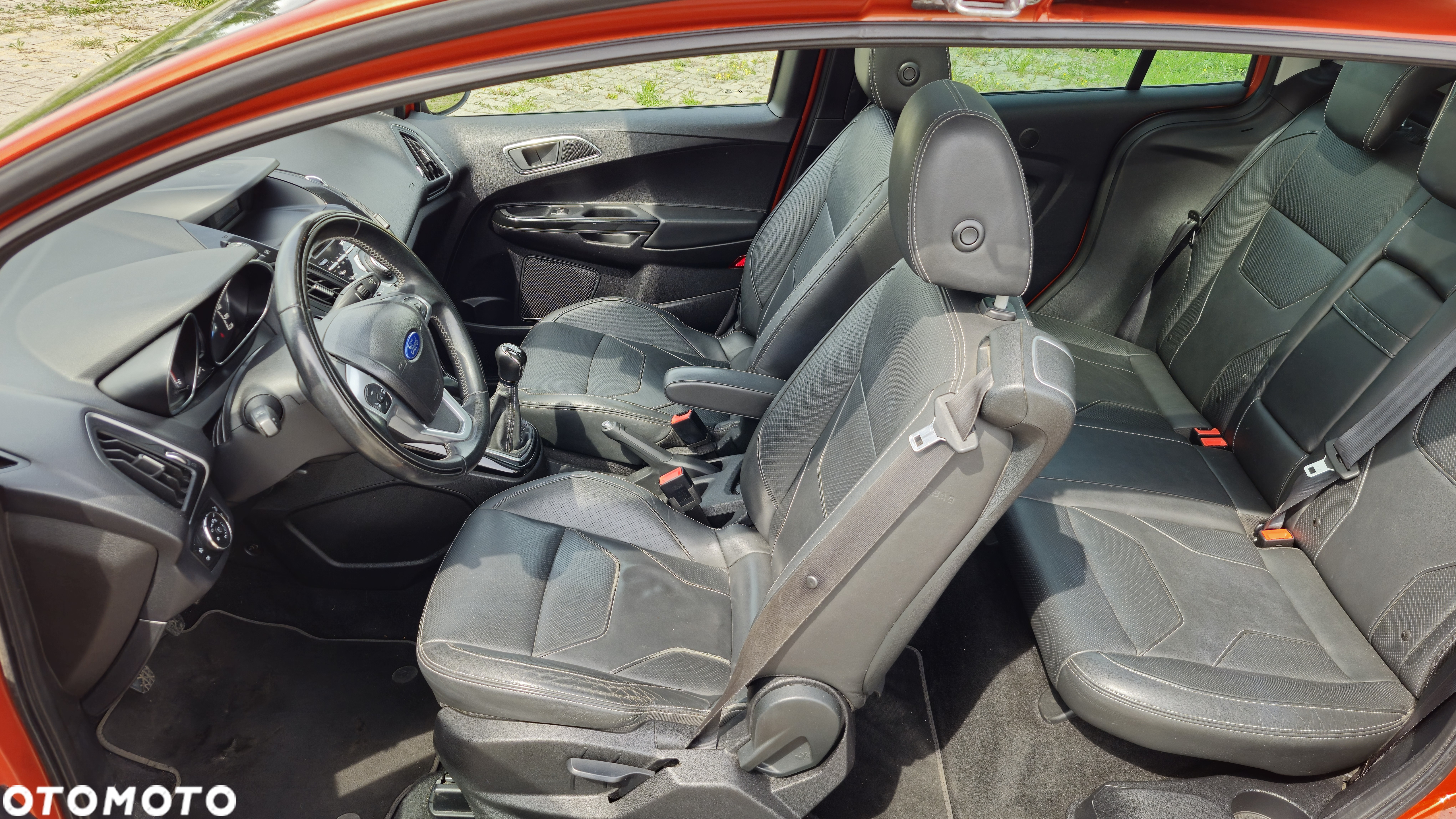 Ford B-MAX 1.6 TDCi Titanium - 15