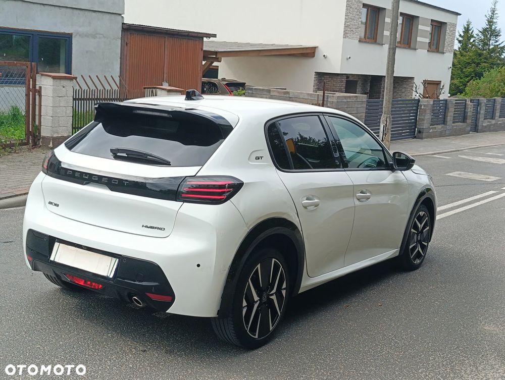 Peugeot 208 PureTech 100 EAT8 GT Pack - 26