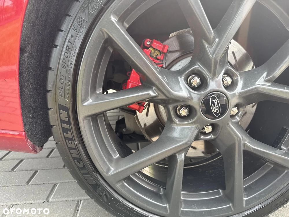 Ford Focus 2.3 EcoBoost ST X - 29