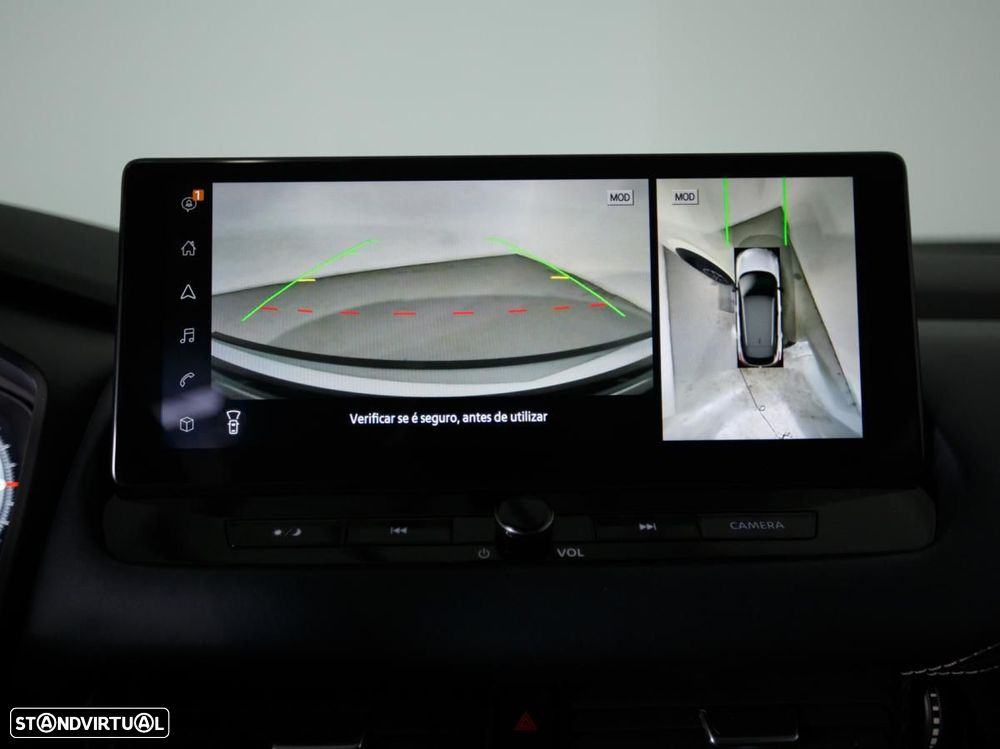 Nissan Qashqai 1.3 DIG-T Acenta Xtronic - 23