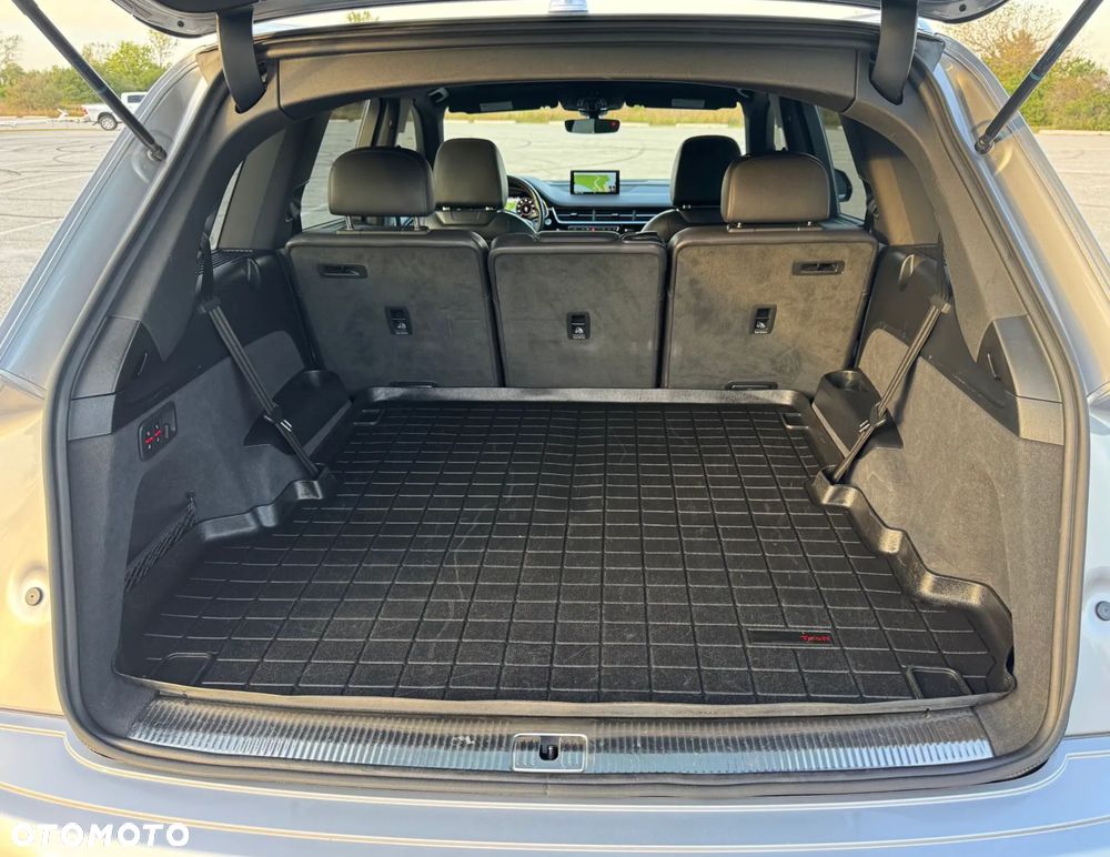 Audi Q7 - 16