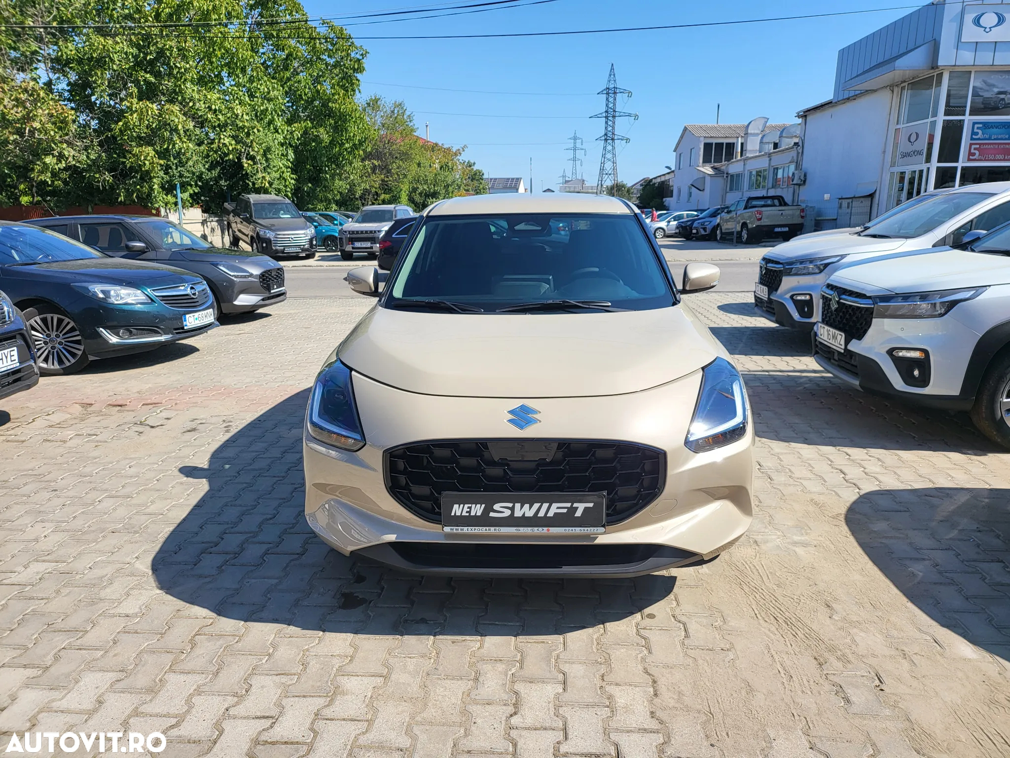 Suzuki Swift 1.2 Dualjet 12V AllGrip MHEV Spirit - 2