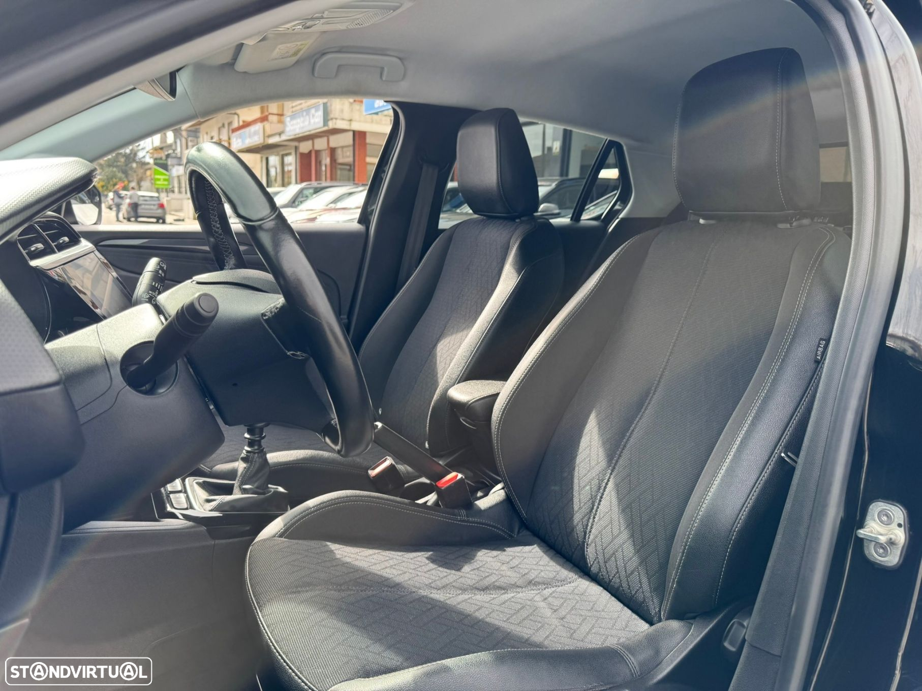 Opel Corsa 1.5 D Elegance - 9