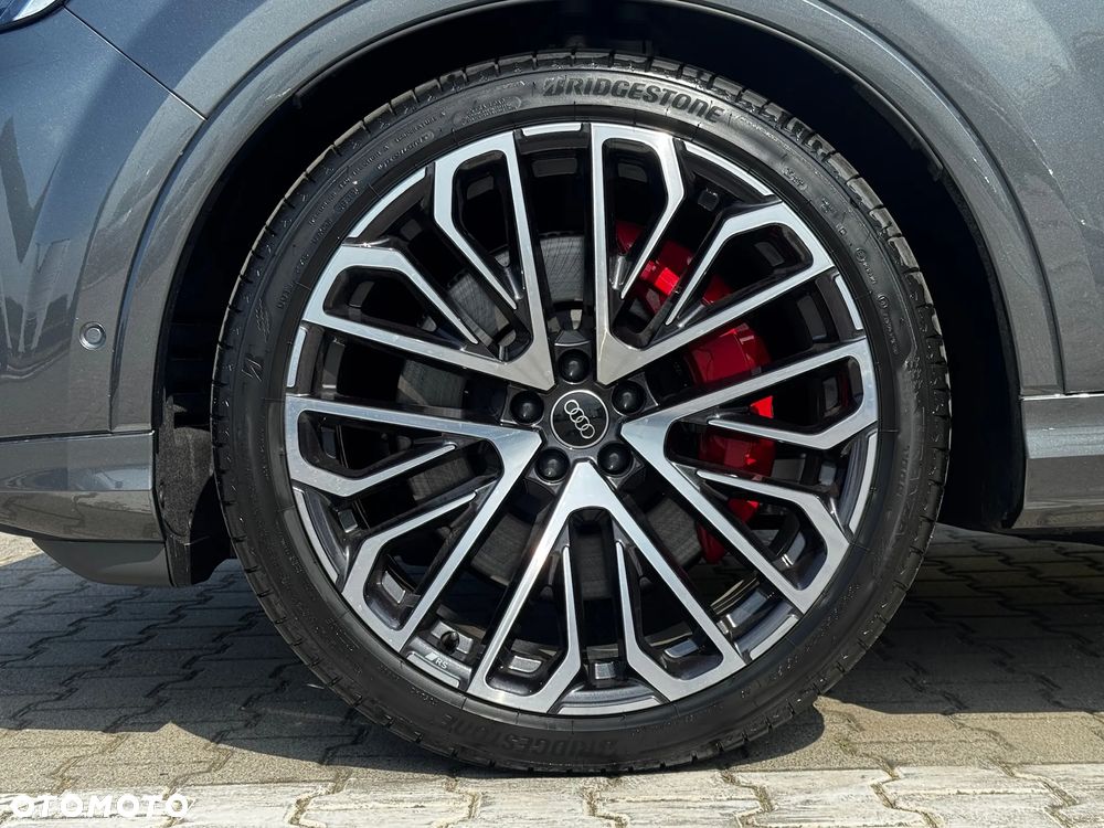 Audi Q7 TFSI e PHEV 360 kW Quattro S Line Tiptr - 11