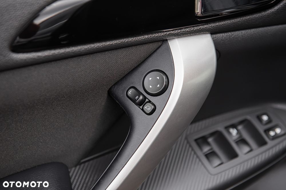 Mitsubishi Eclipse Cross - 16