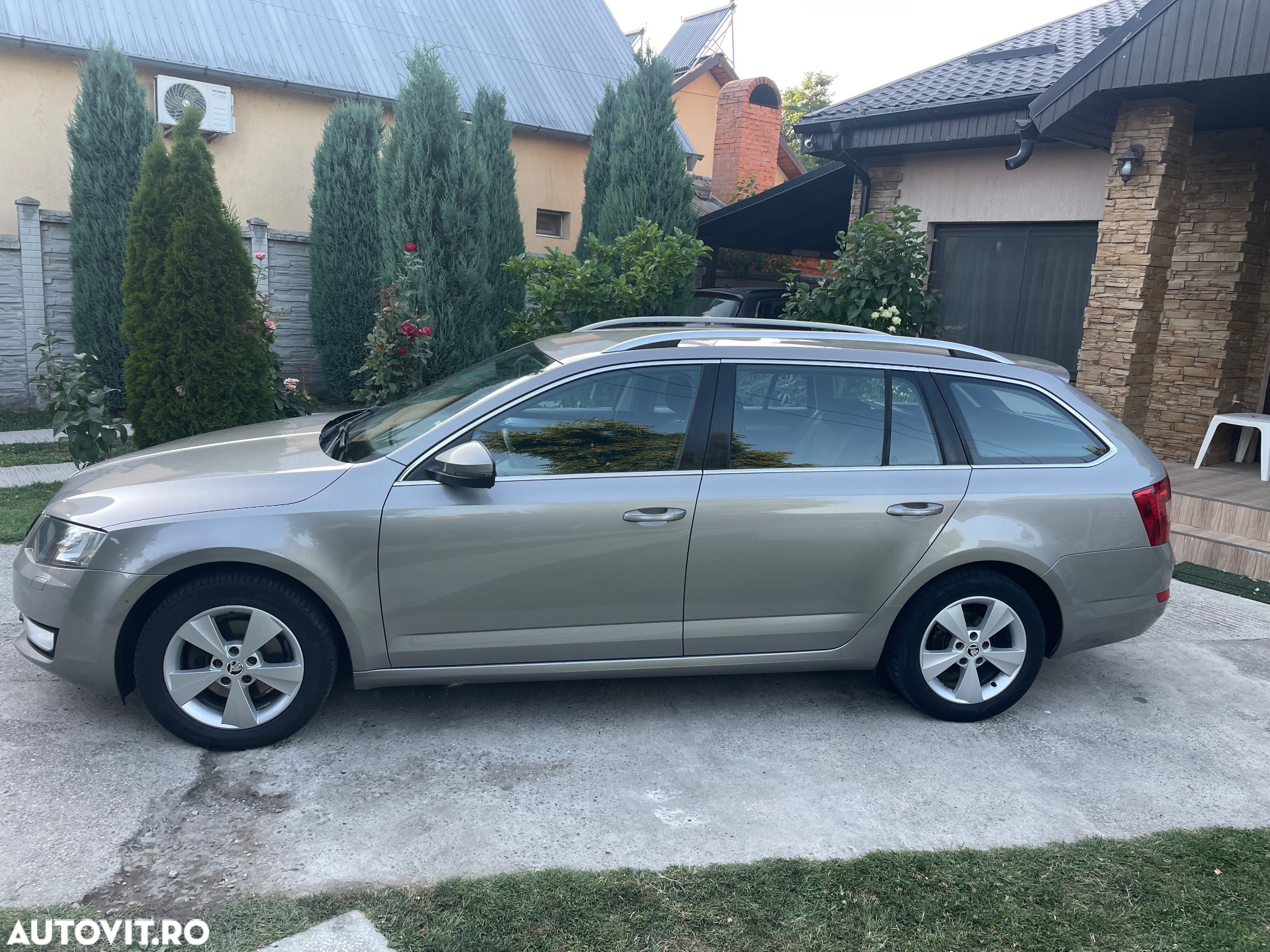 Skoda Octavia - 3
