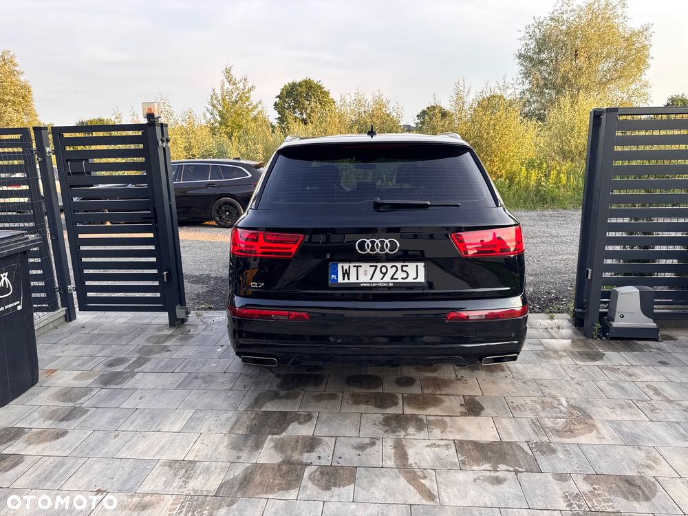 Audi Q7 - 4
