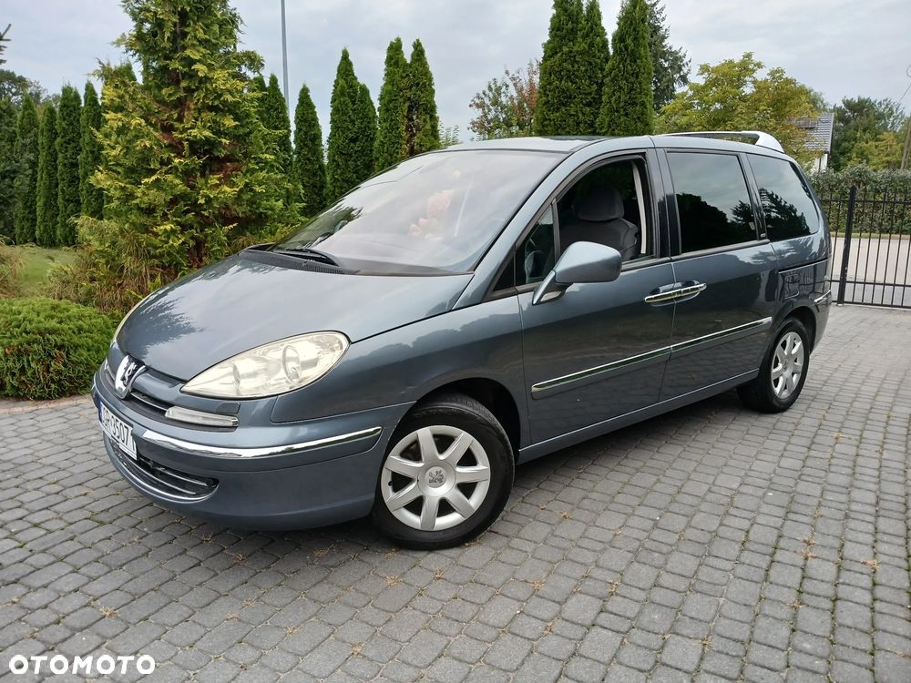 Peugeot 807 2011 photo 2