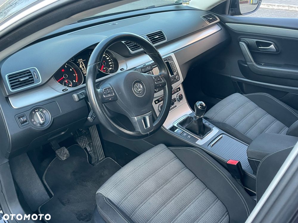 Volkswagen CC - 19