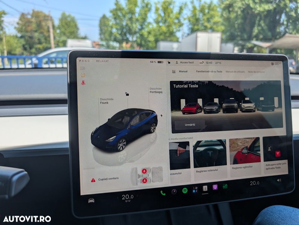 Tesla Model Y - 21