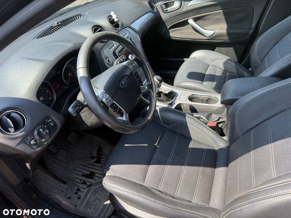 Ford Mondeo - 6