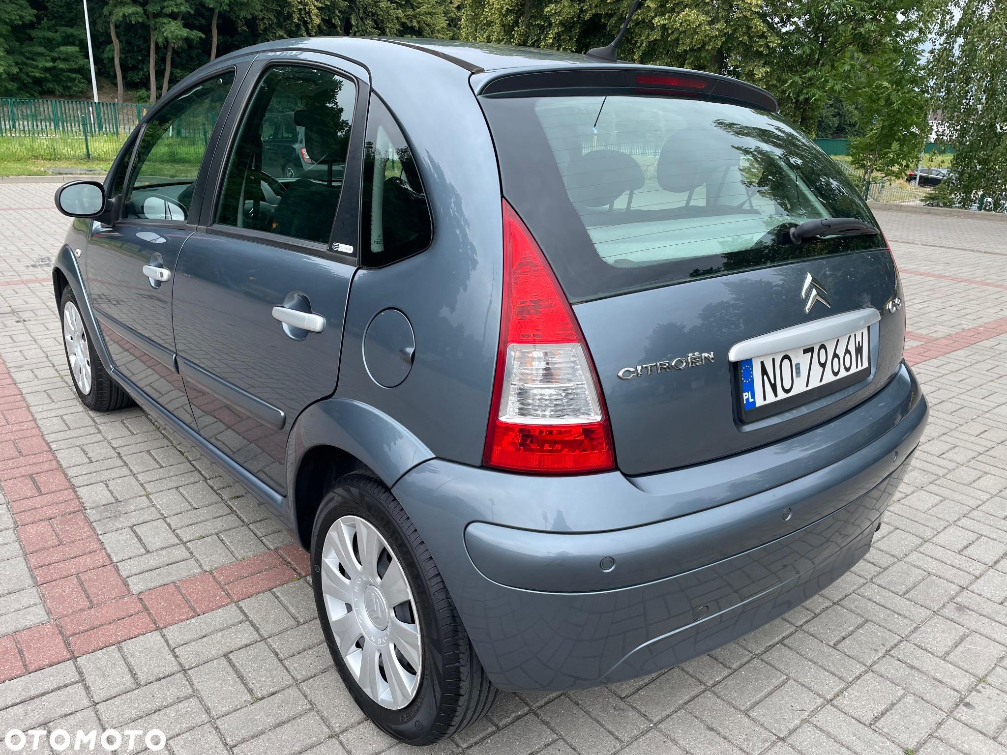 Citroën C3 1.4 Exclusive - 4