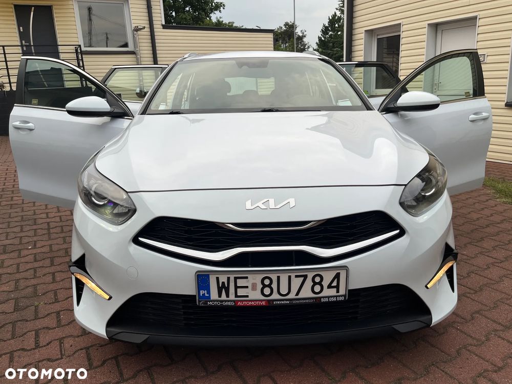 Kia Ceed 1.5 T-GDI M - 32