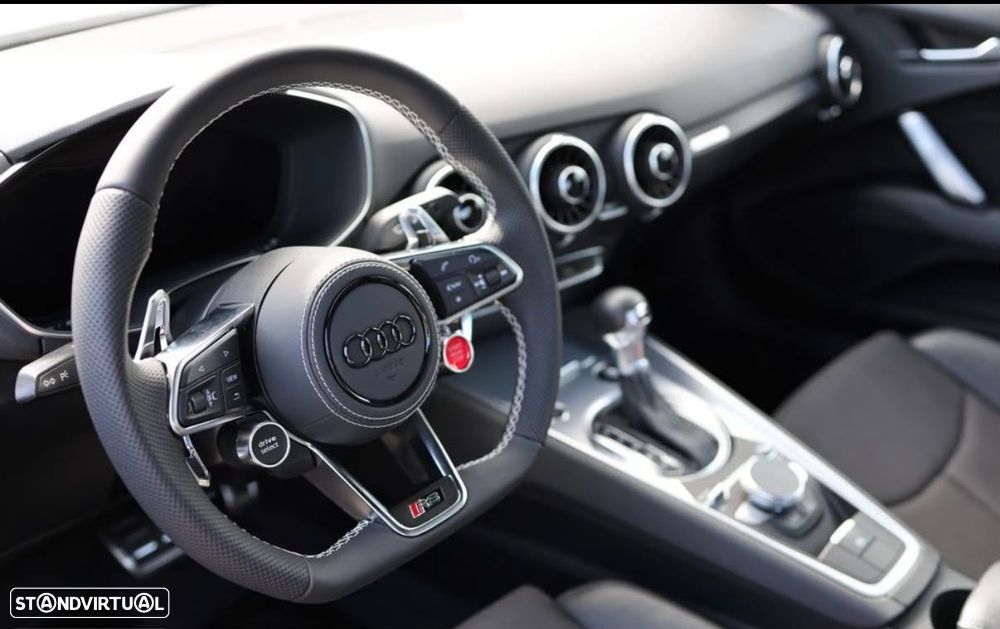 Audi TT Coupé - 10