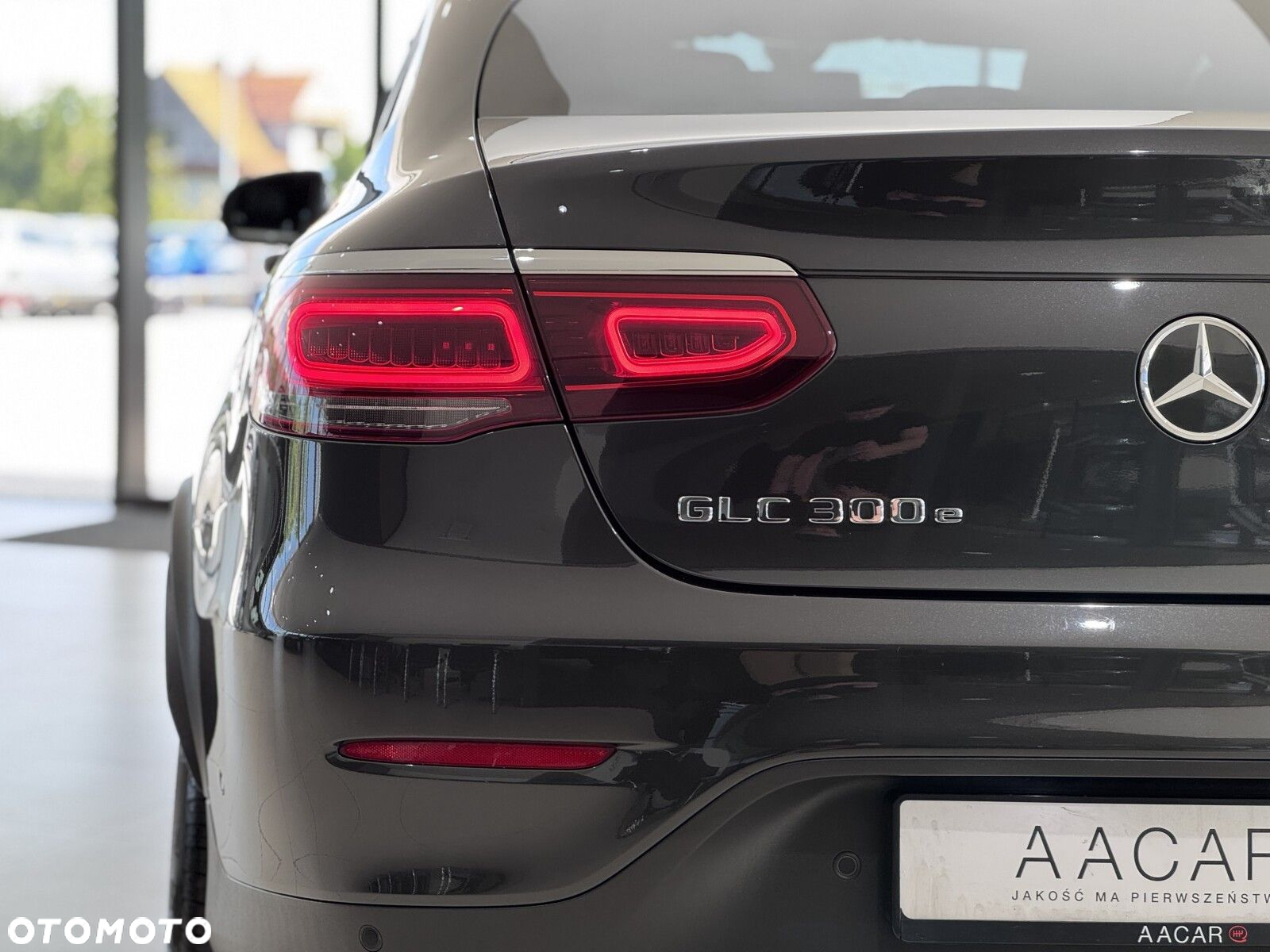 Mercedes-Benz GLC - 39
