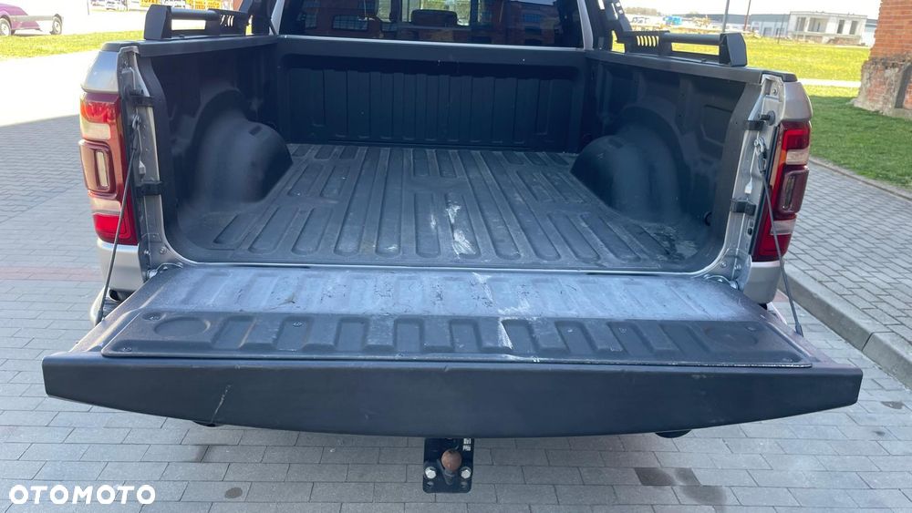 RAM 1500 5.7 Crew Cab Laramie - 9