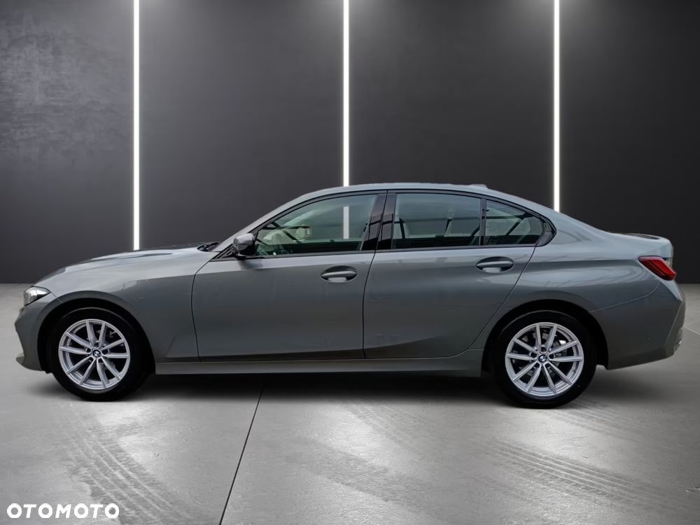 BMW Seria 3 318d mHEV - 3