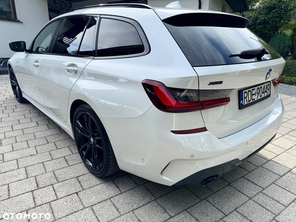 BMW Seria 3 320d xDrive MHEV M Sport sport - 35