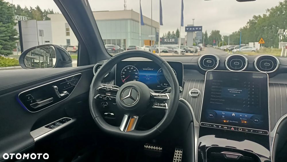 Mercedes-Benz GLC - 13