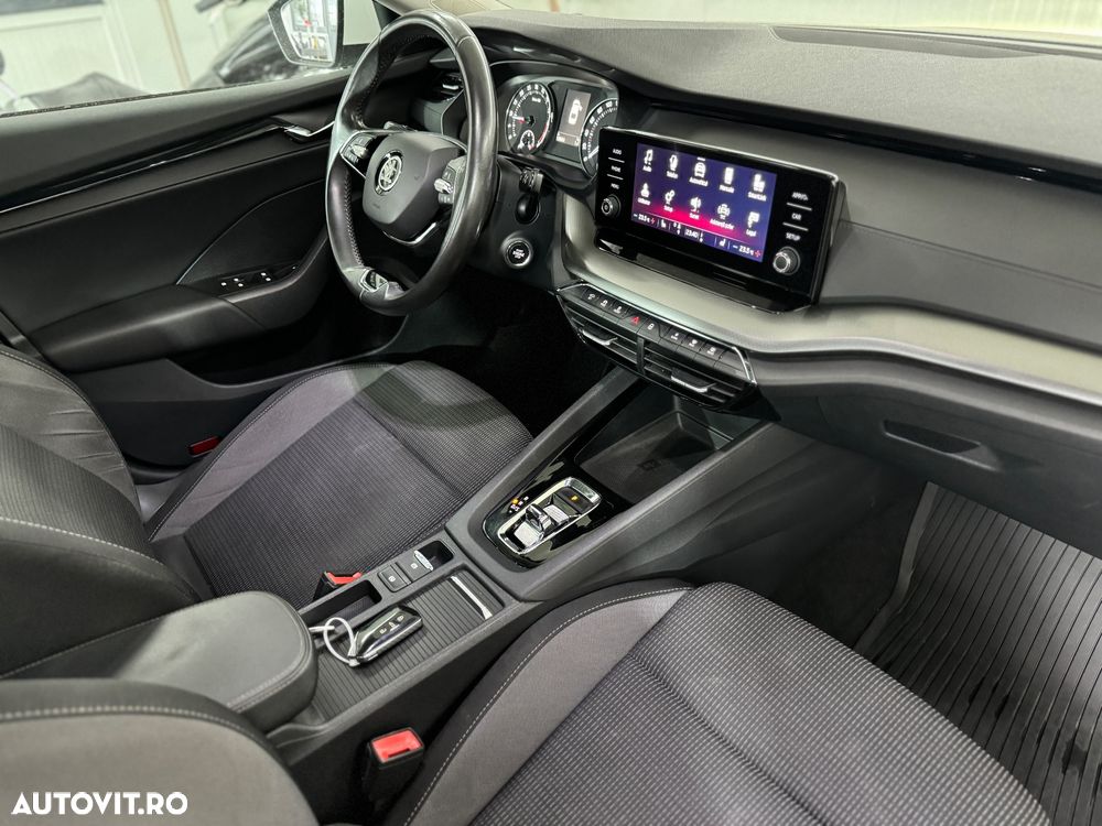 Skoda Octavia 2.0 TDI DSG Ambition - 12