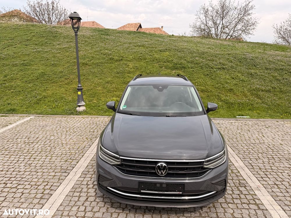 Volkswagen Tiguan 2.0 TDI SCR DSG IQ.DRIVE - 10