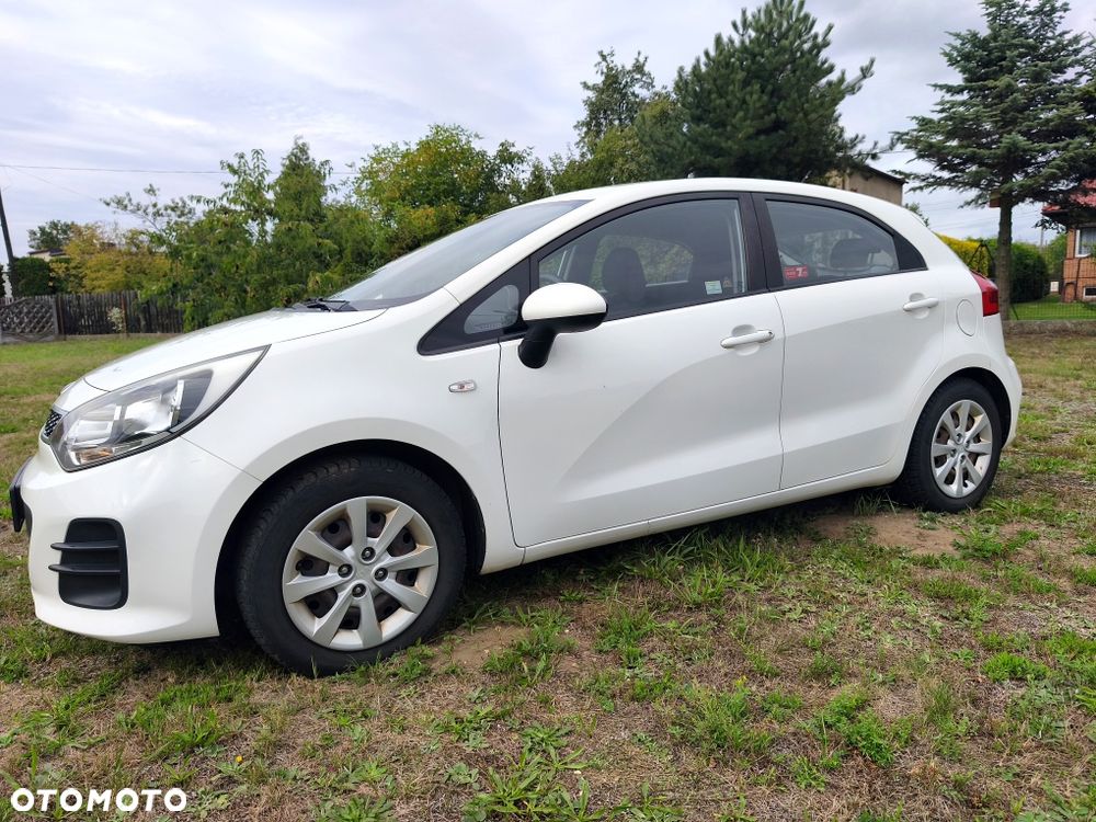 Kia Rio - 6
