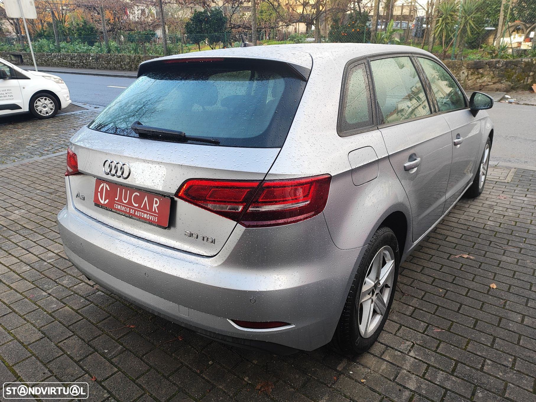 Audi A3 Sportback 1.6 TDI S tronic - 3