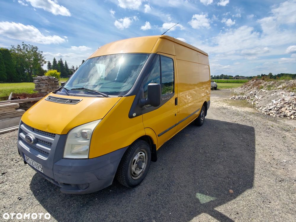 Ford Transit - 1