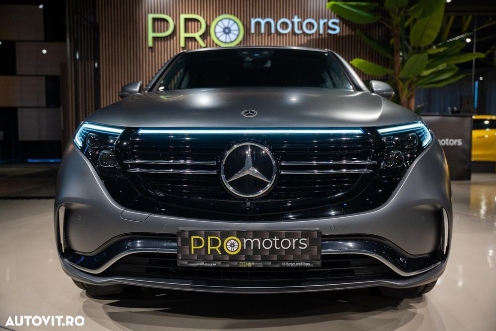 Mercedes-Benz EQC - 12