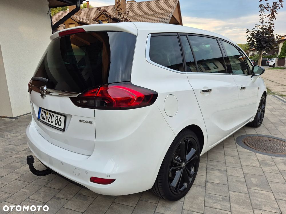 Opel Zafira 1.4 T Cosmo - 11
